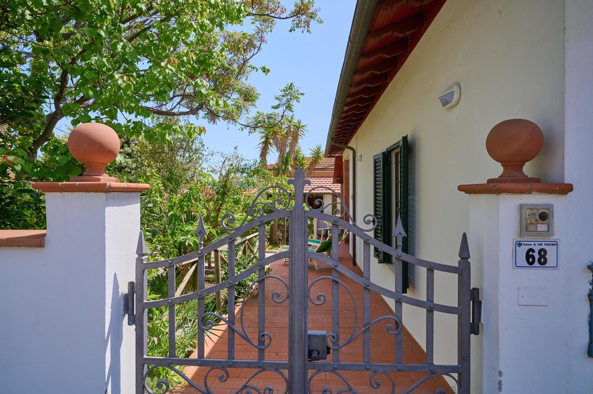 Casa Cipresso Villa San Vincenzo Eksteriør billede